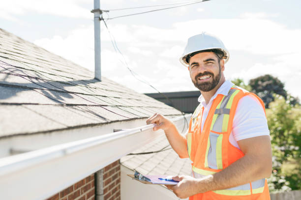 Best Roof Gutter Cleaning  in Bristol, CT